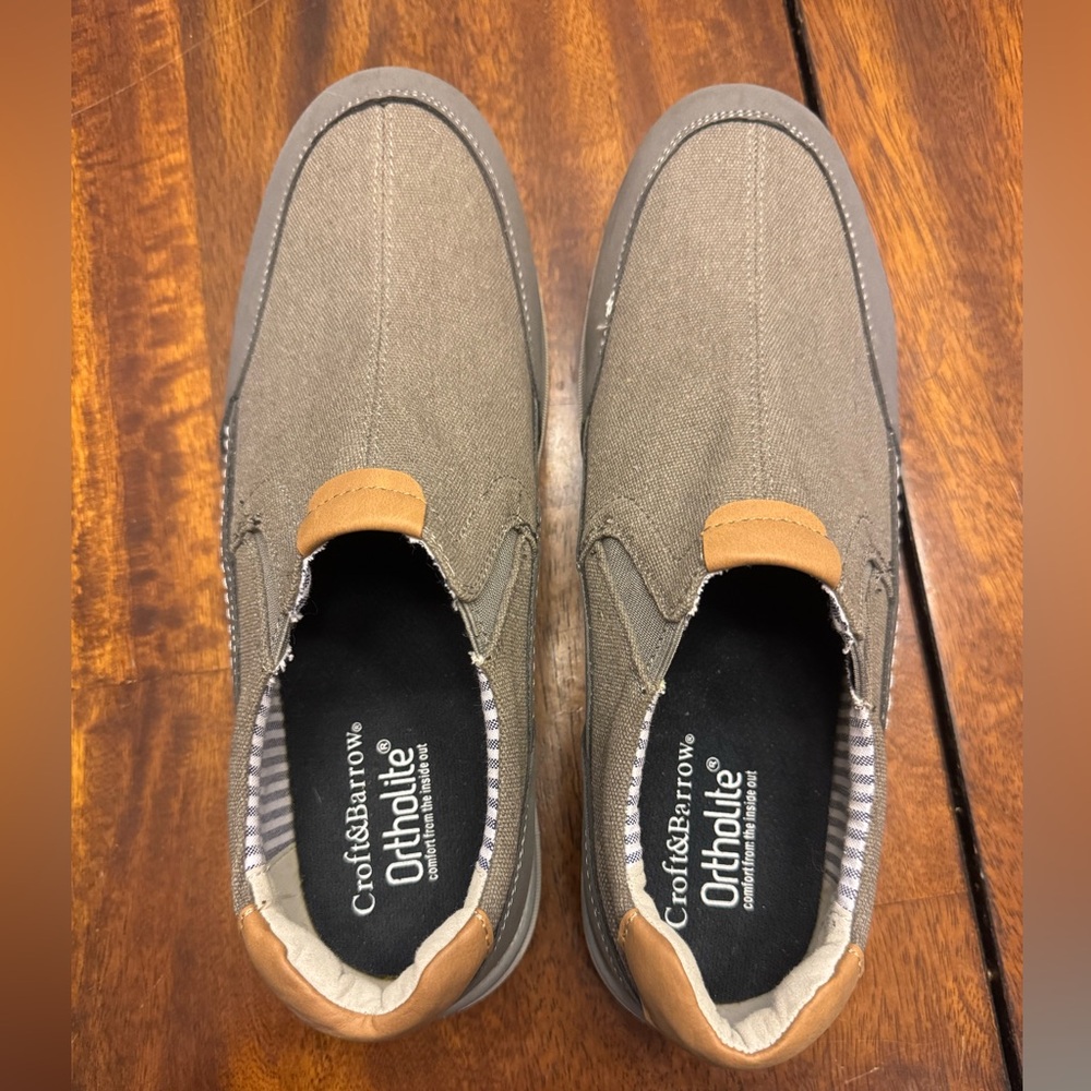 Croft & Barrow Gray and Tan Loafers Slip-On Shoes size 10
